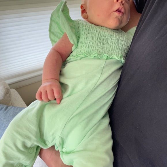 Fun Green Jumpsuit - Picture 4 of 4